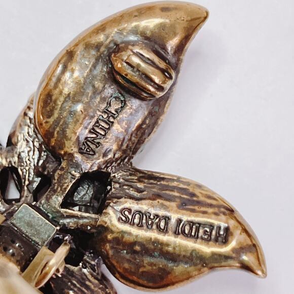 Signed Heidi Daus Pink Swarovski Crystal & Faux Amber Floral Clip On Earrings - Picture 8 of 12